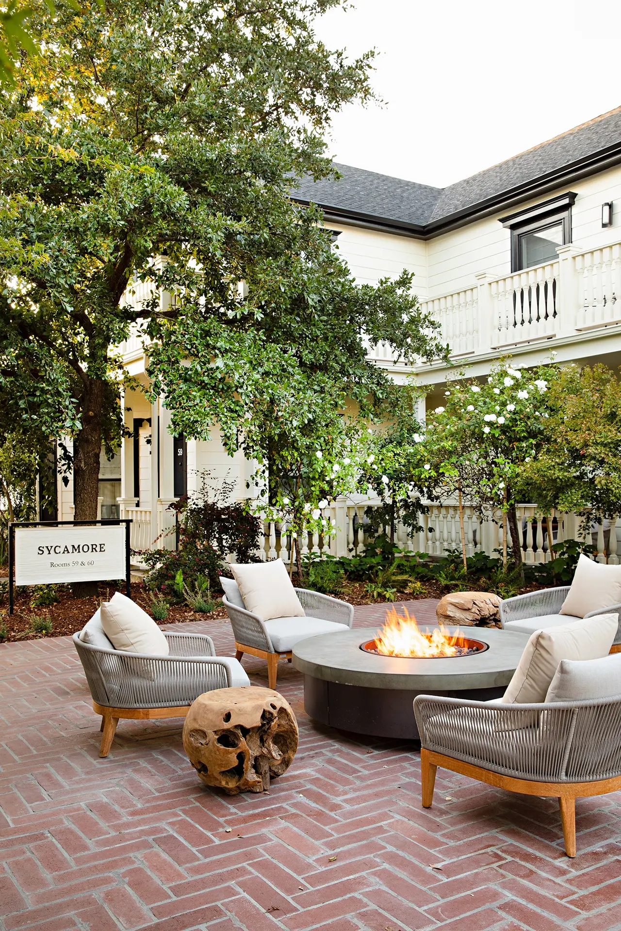 MacArthur Place