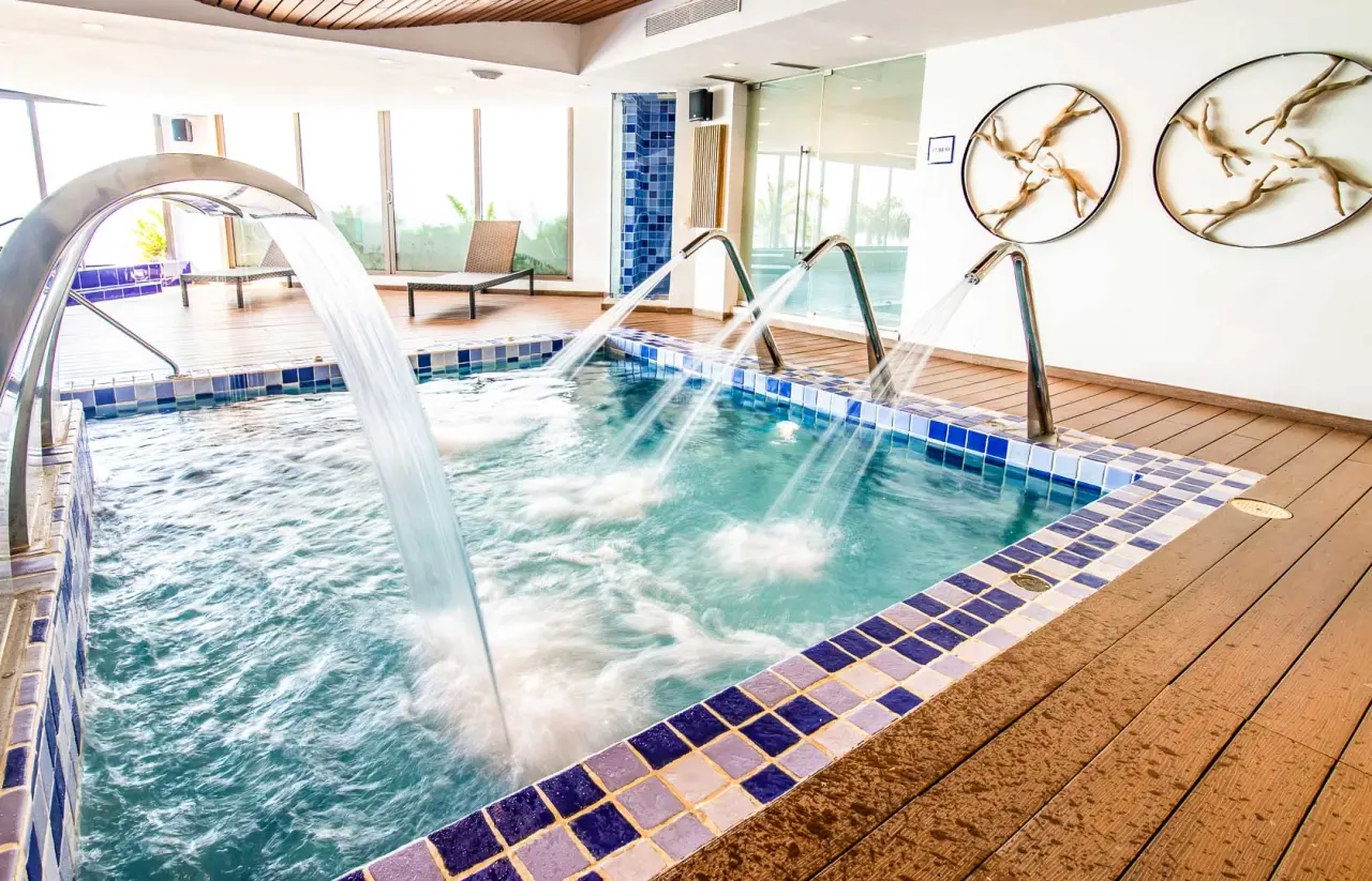 Hotel Zuana Beach Resort, Spa y Centro de Convenciones