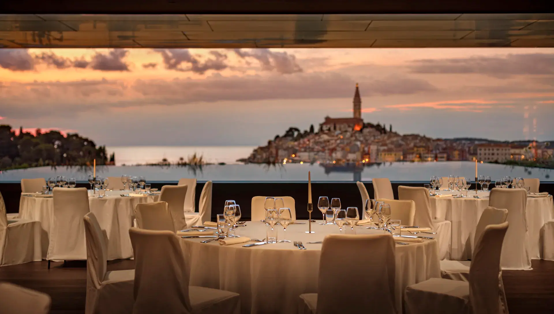 Grand Park Ballroom image 5