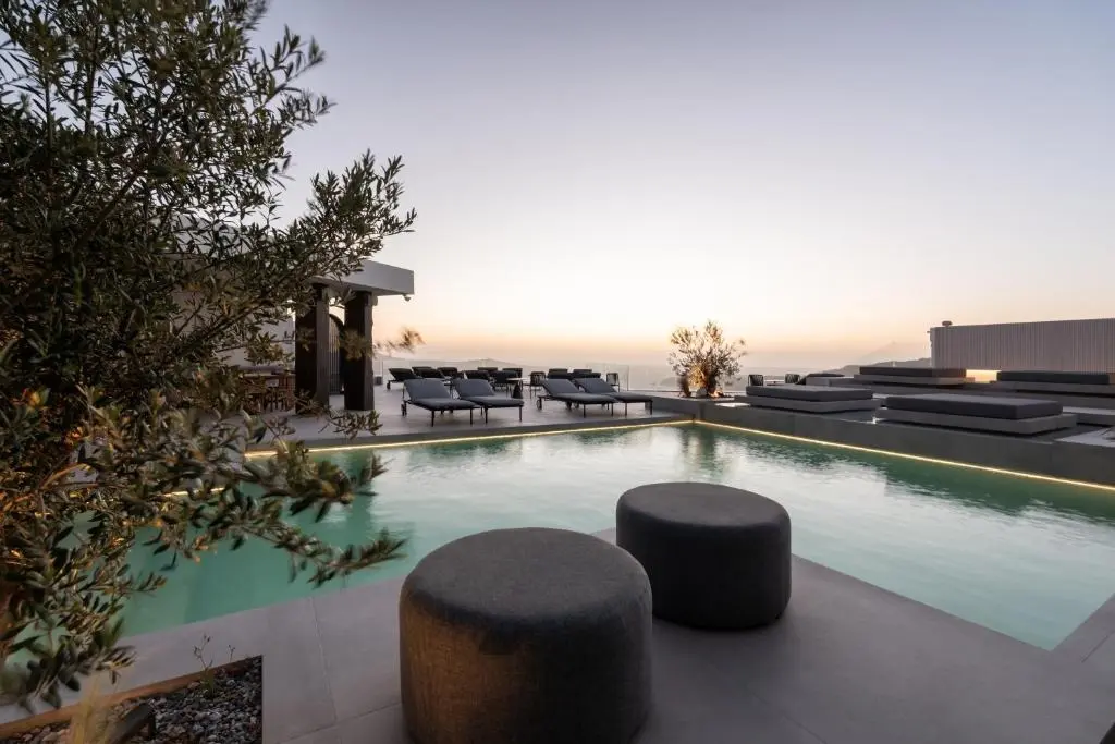 Rocabella Santorini