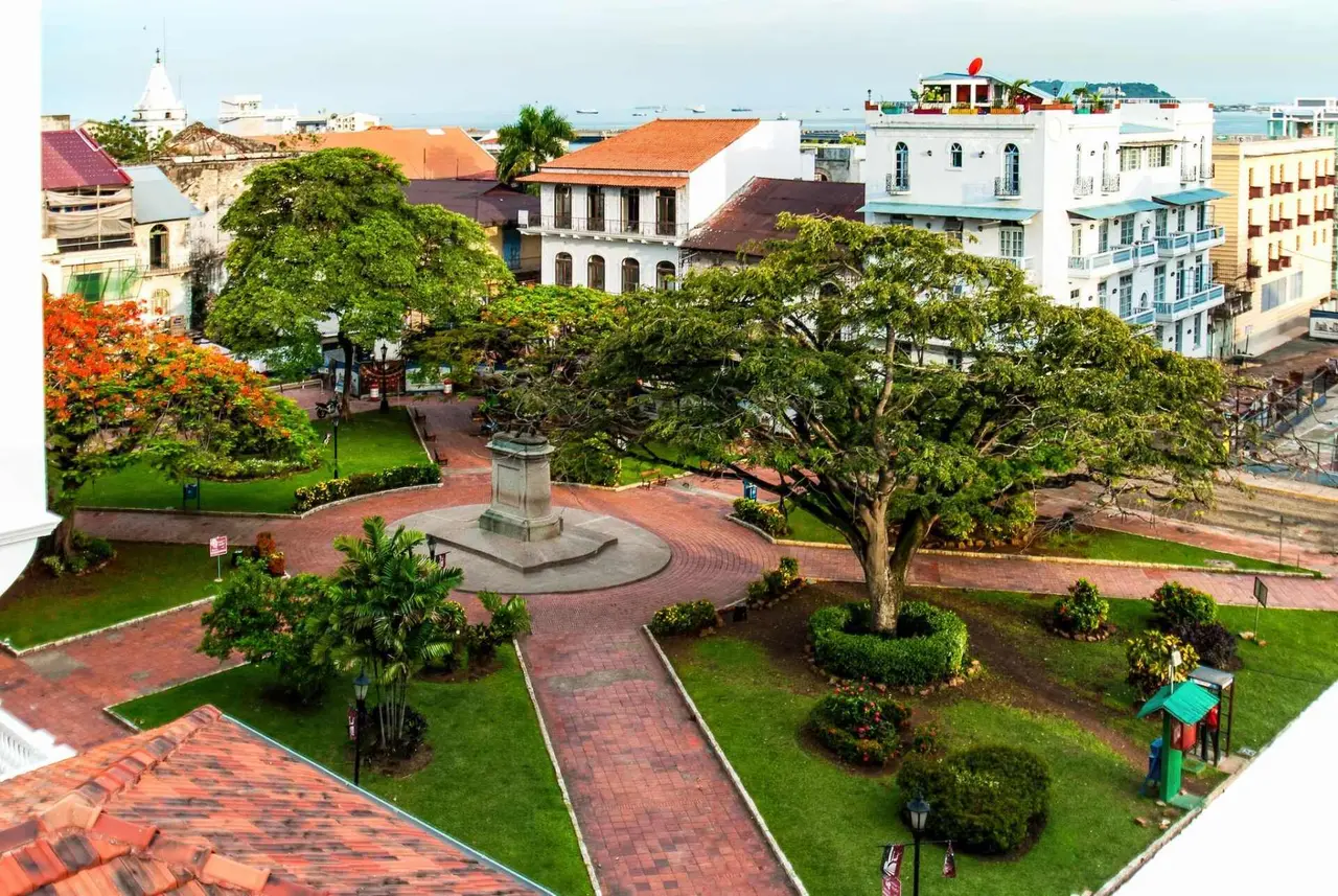 American Trade Hotel & Hall