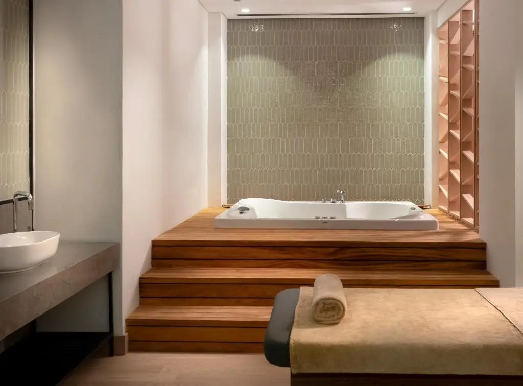  Radisson Collection Hotel, Bodrum