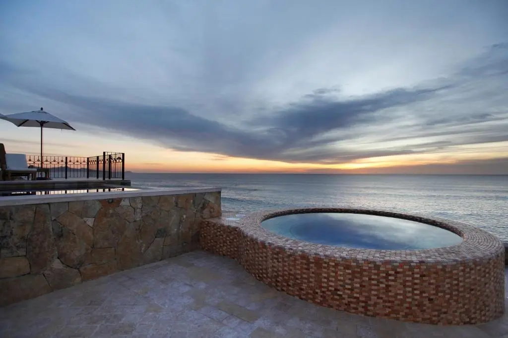 Cabo Surf Hotel & Spa