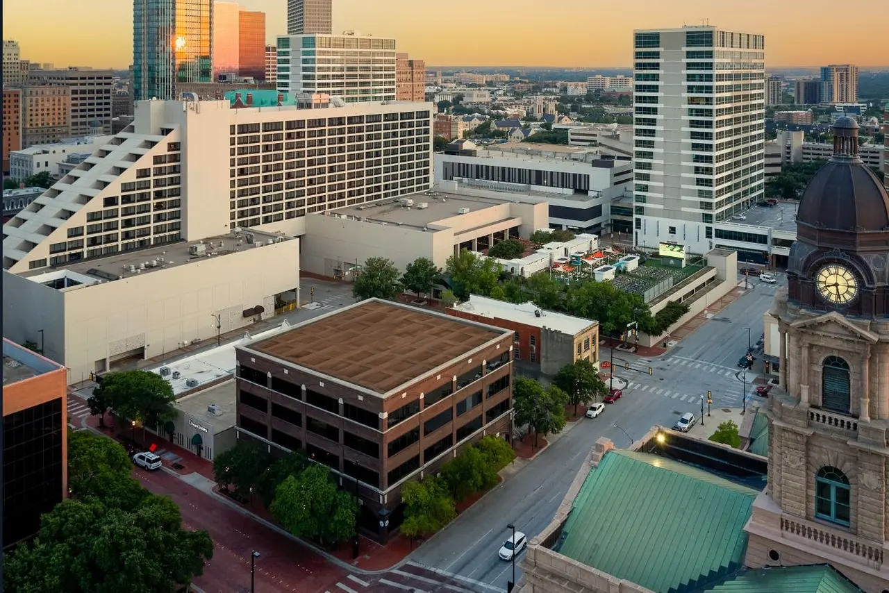 The Worthington Renaissance Fort Worth Hotel