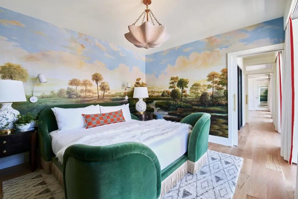 Virgin Hotel New Orleans