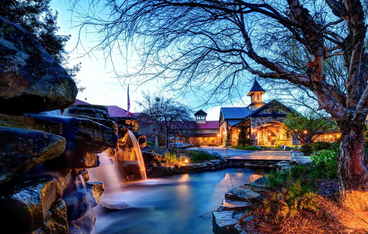 Lanier Islands Legacy Lodge