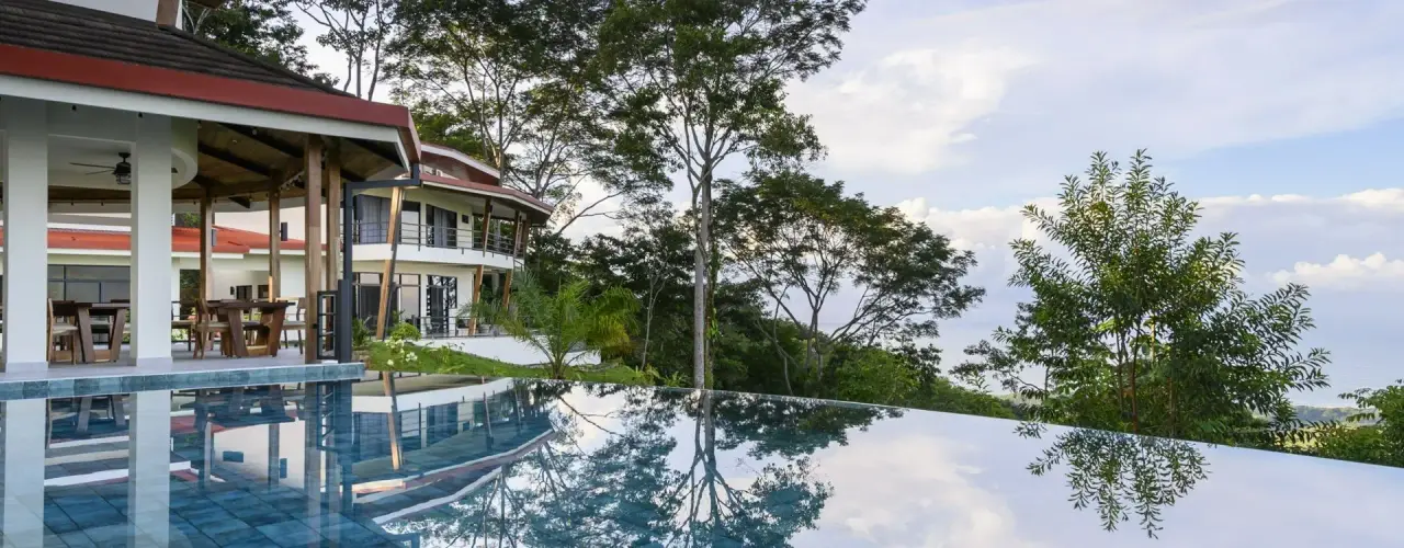 Lapazul Retreat Center