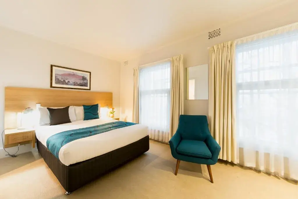 Customs House Hotel