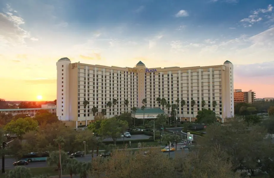 Rosen Plaza Hotel