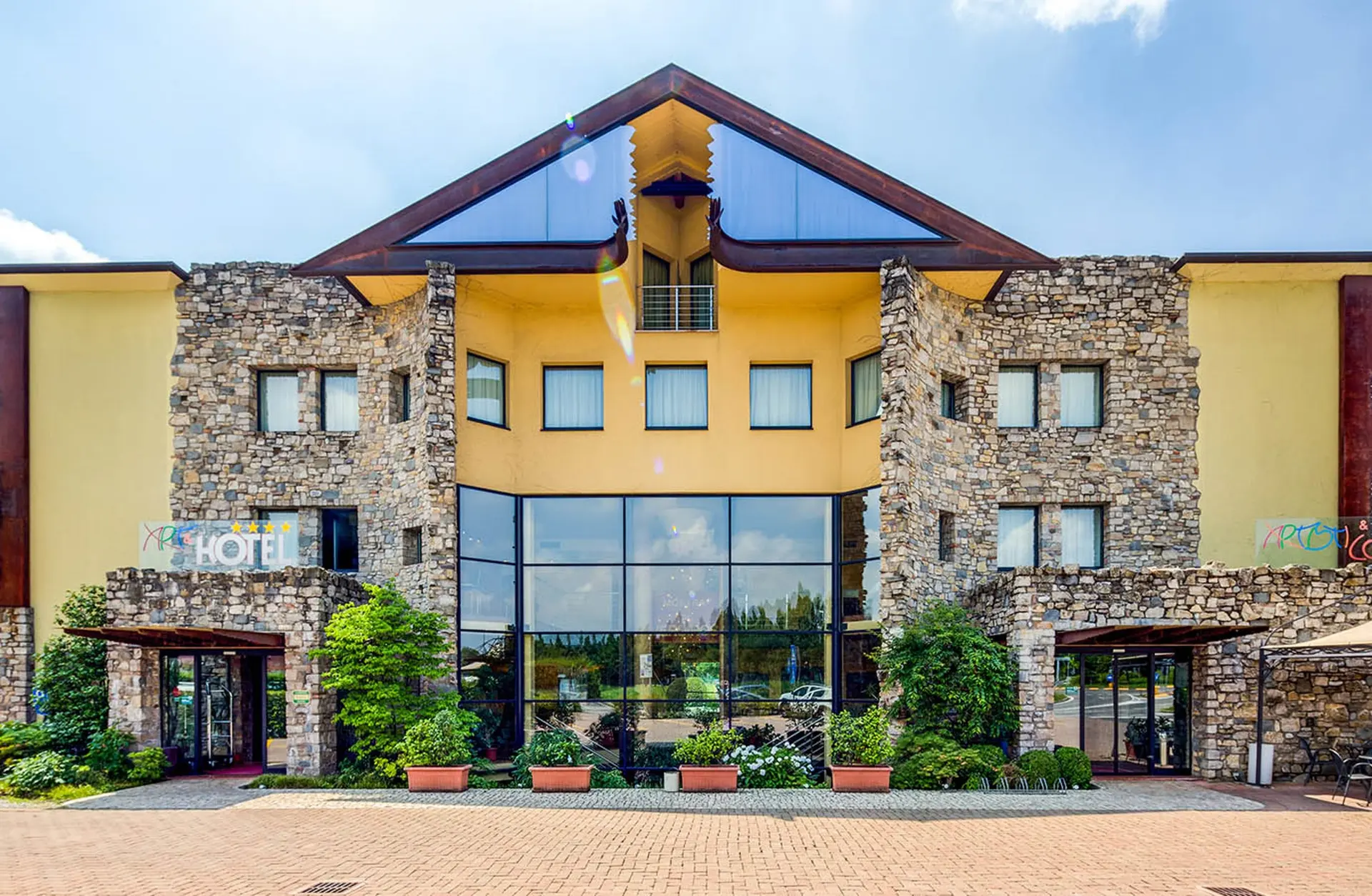 Venue cover photo