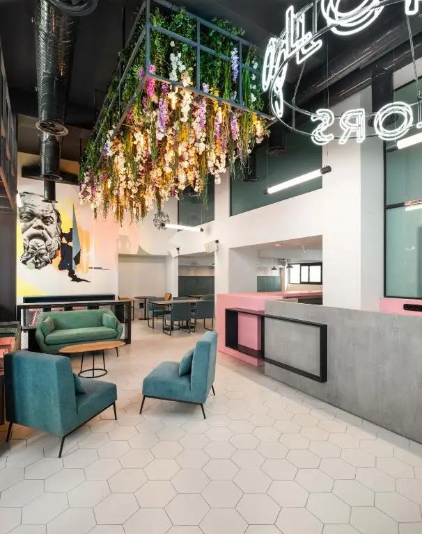 COLORS Hotel Athens