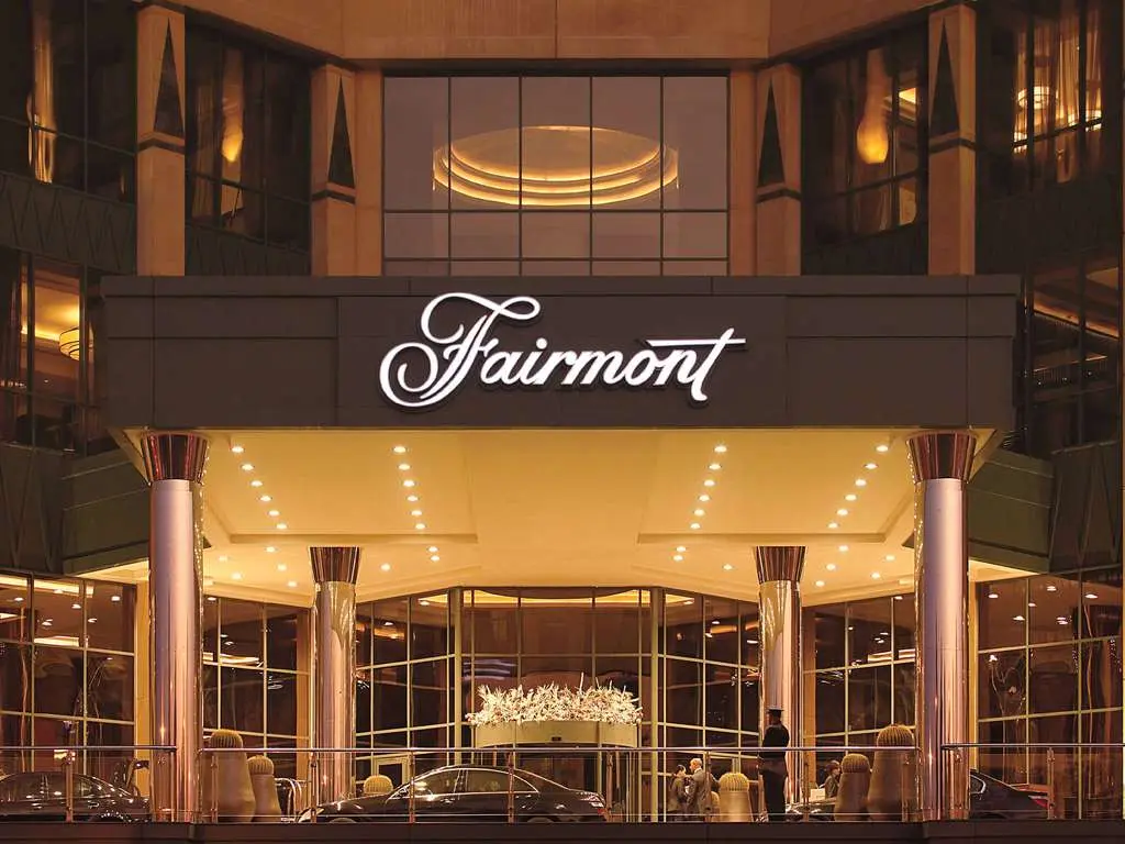 Fairmont Nile City Hotel, Cairo