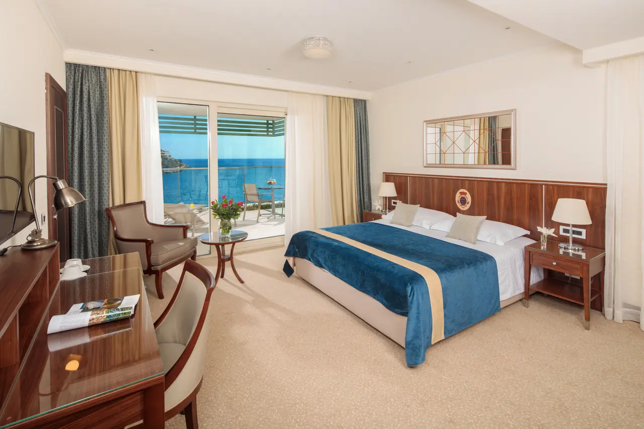 Hotel More 5*