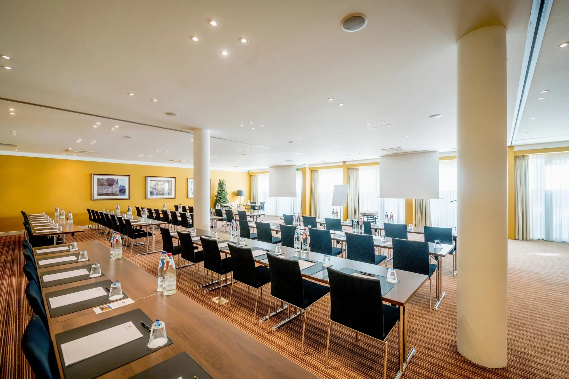 Groeninghe Room image 2