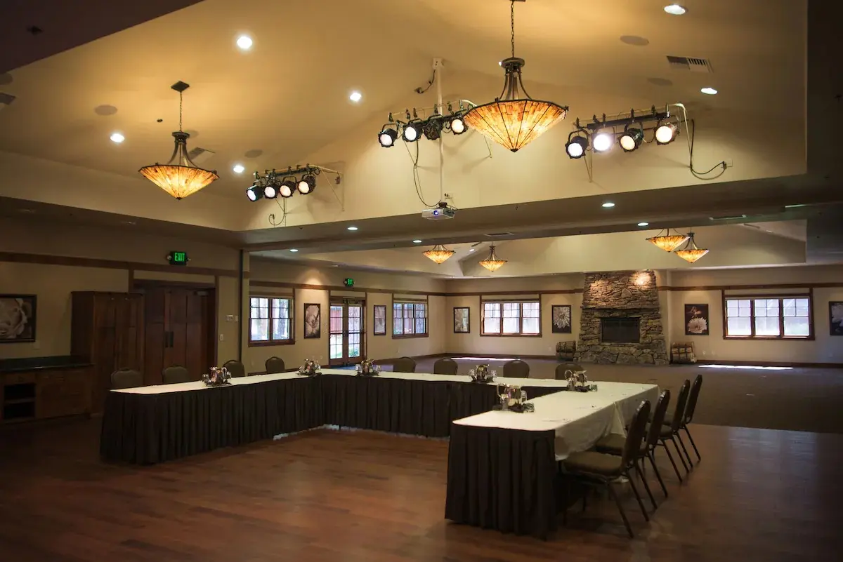 FivePine Lodge and Spa