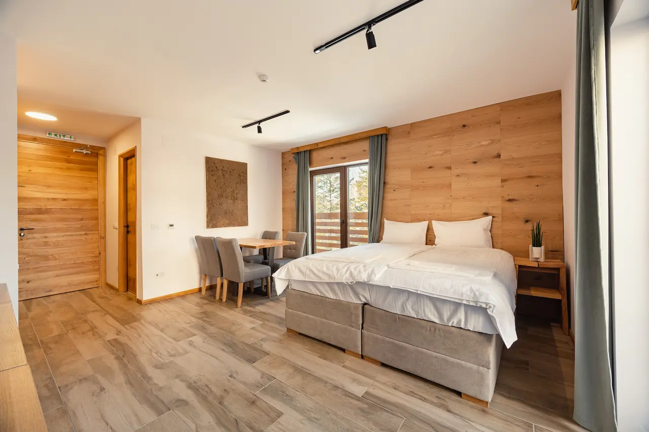 Maglian Forest Retreat