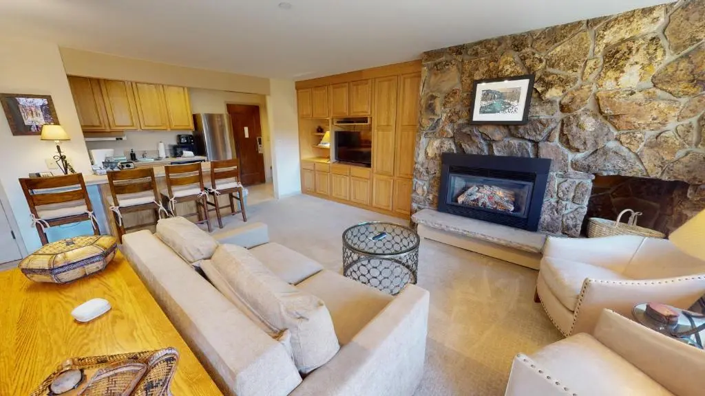 Manor Vail Lodge