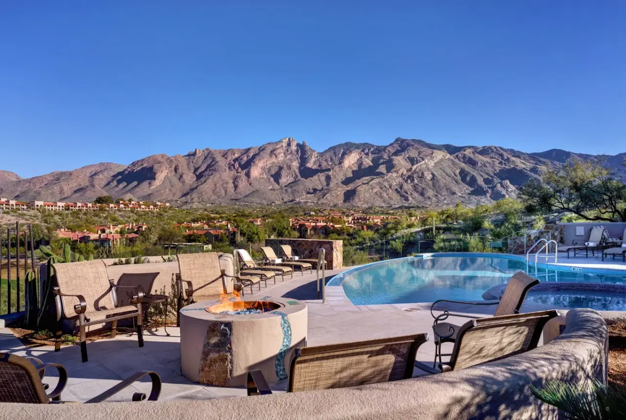 Hacienda Del Sol Guest Ranch Resort