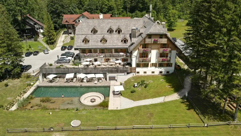 Hotel Plesnik