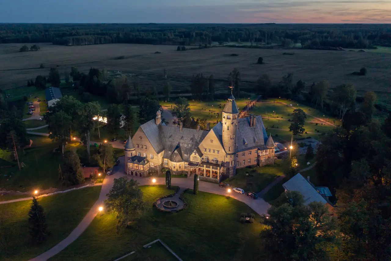 Wagenküll Castle And Resort