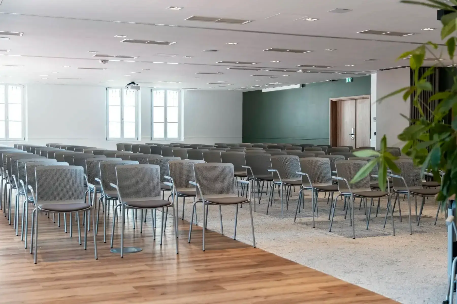 Les Marquises image 2