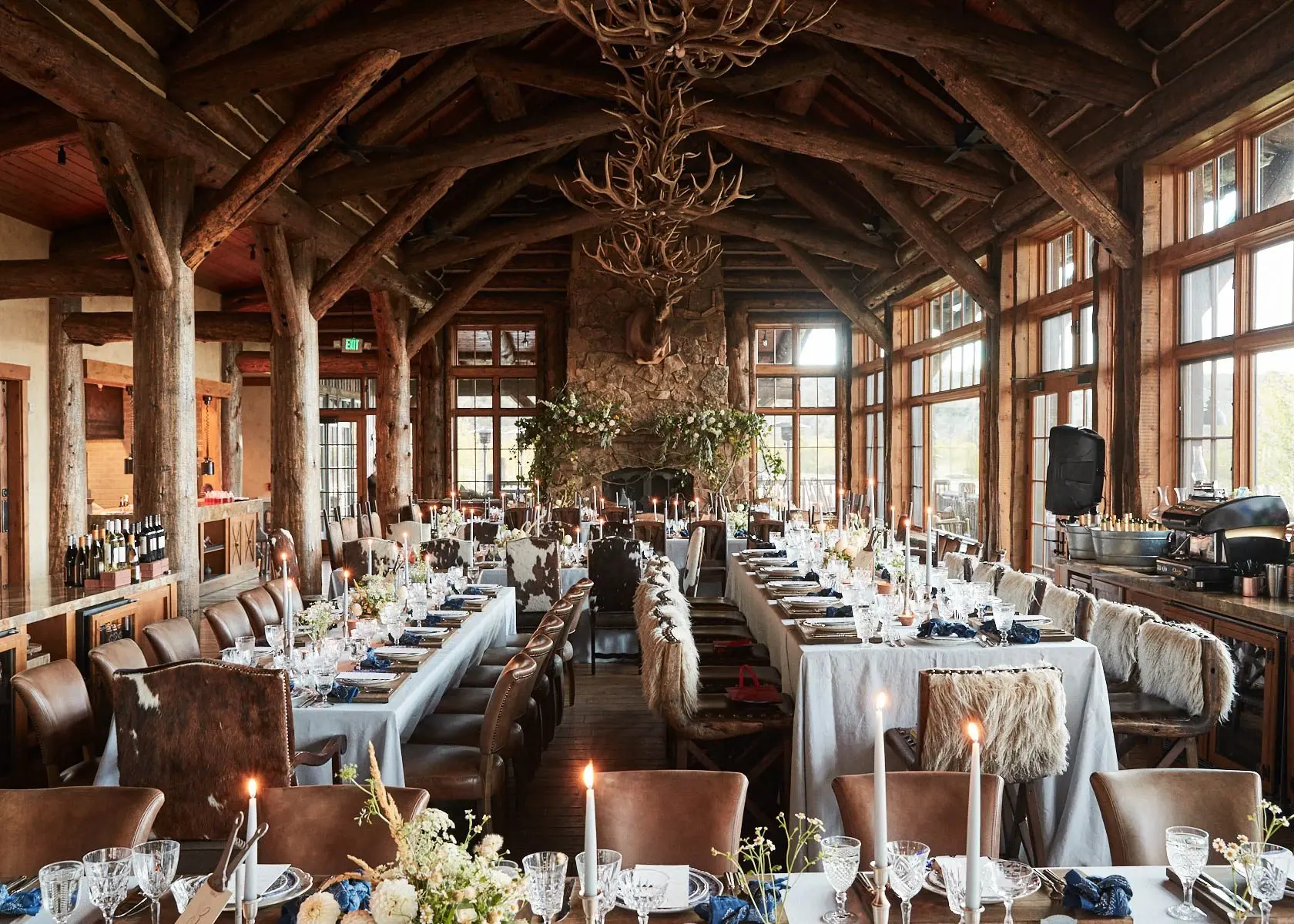 Trailhead Lodge Great Room image 2