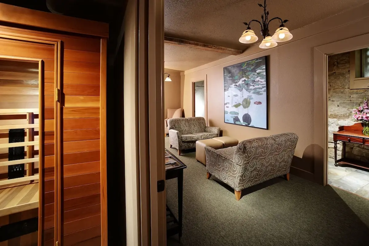 Crescent Hotel and Spa