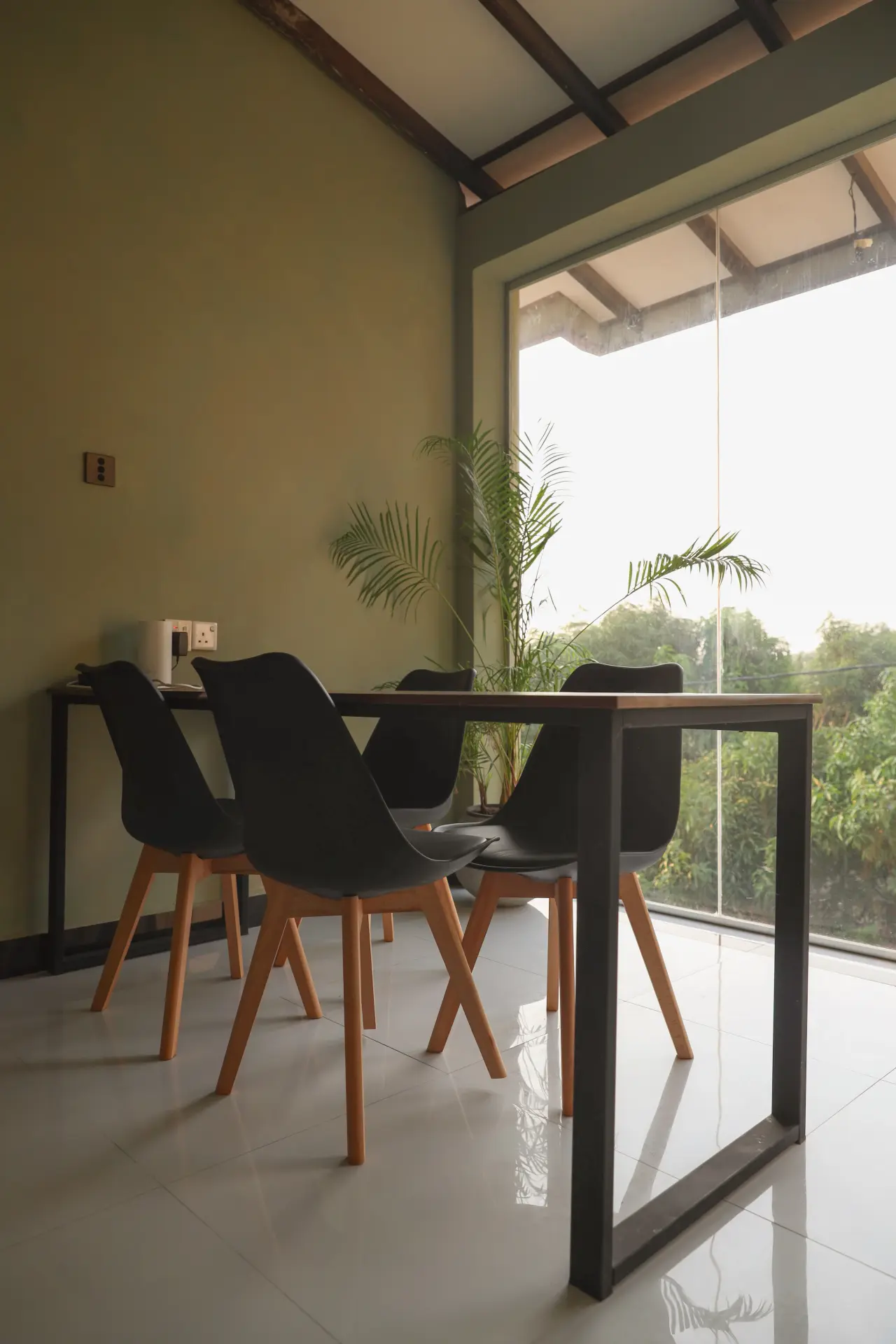 Bakamuna Retreats