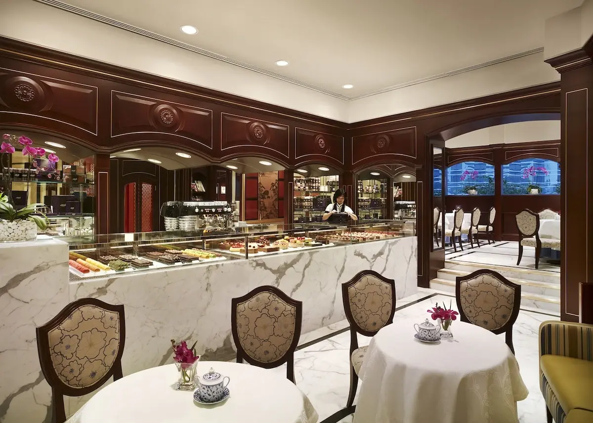 Island Shangri-La Hong Kong